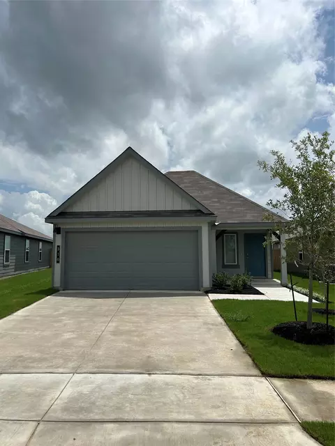 310 Pickel Dr, Rockdale, TX 76567