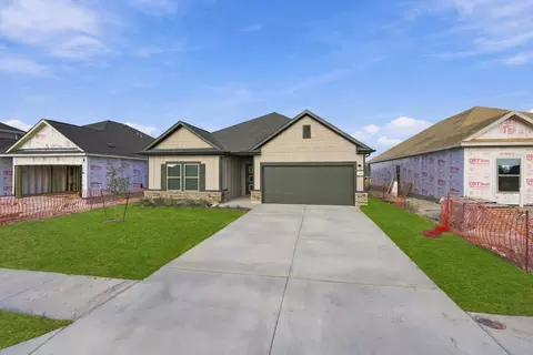 Exterior - 132 Wind Hl, Jarrell, TX 76537 photo 4 of 5