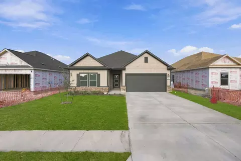 Exterior - 132 Wind Hl, Jarrell, TX 76537 photo 3 of 5