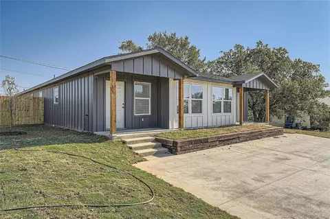 113 Fisher St #A & B, Elgin, TX 78621