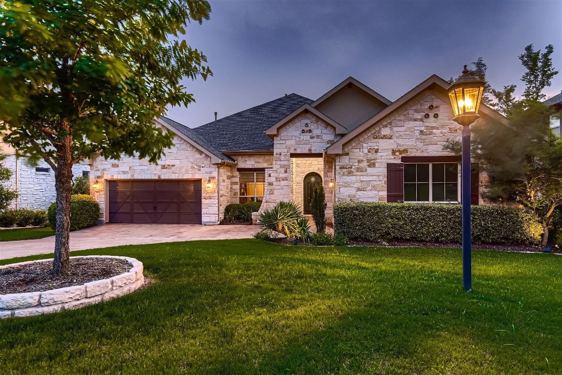 308 Coopers Crown Ln  