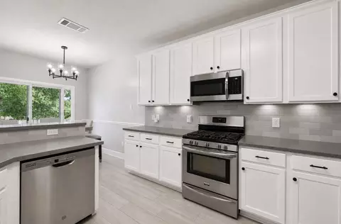 504 Chaparral Dr, Leander, TX 78641