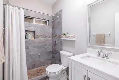 Bath - 171 Daniel Dr, Bertram, TX 78605 photo 1 of 3