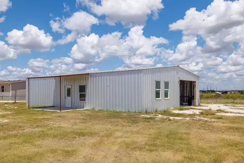Exterior - 171 Daniel Dr, Bertram, TX 78605 photo 1 of 4