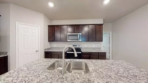 Kitchen - 162 Candy St, Georgetown, TX 78626 photo 2 of 5
