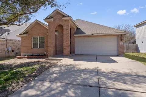 Exterior - 2801 Kickapoo Cavern Dr, Pflugerville, TX 78660 photo 3 of 5