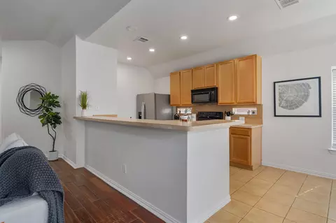 Kitchen - 2801 Kickapoo Cavern Dr, Pflugerville, TX 78660 photo 1 of 4