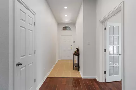 Entry Way - 2801 Kickapoo Cavern Dr, Pflugerville, TX 78660 photo 1 of 3