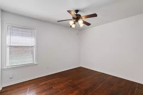 Bedroom - 2801 Kickapoo Cavern Dr, Pflugerville, TX 78660 photo 5 of 6