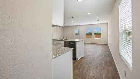 Entry Way - 369 Old Stagecoach Rd, Jarrell, TX 76537 photo 2 of 3
