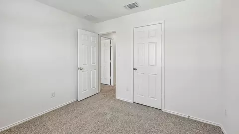 Bedroom - 369 Old Stagecoach Rd, Jarrell, TX 76537 photo 5 of 6