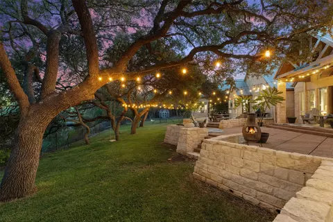 222 Winn Valley Dr, Wimberley, TX 78676