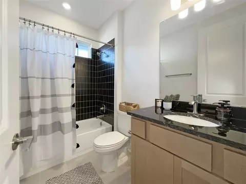 Bath - 693 Jackson River Loop, Kyle, TX 78640 photo 6 of 6
