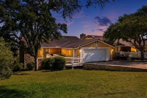 310 Dogie Dr #A, Horseshoe Bay, TX 78657