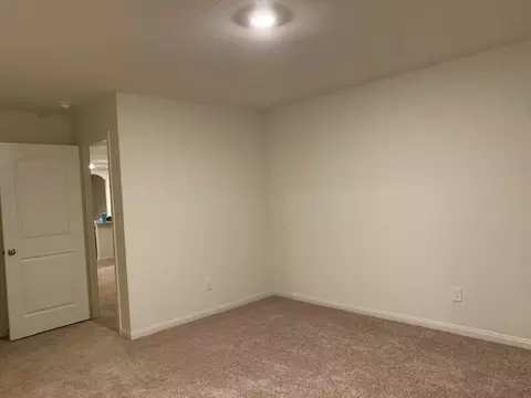 Bedroom - 140 Allington Cir, Jarrell, TX 76537 photo 5 of 5