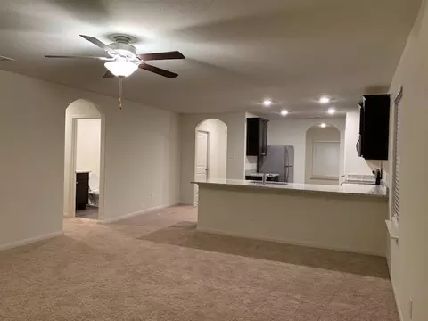 Living - 140 Allington Cir, Jarrell, TX 76537 photo 2 of 4