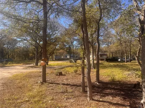 8610 Showers Dr, Elgin, TX 78621