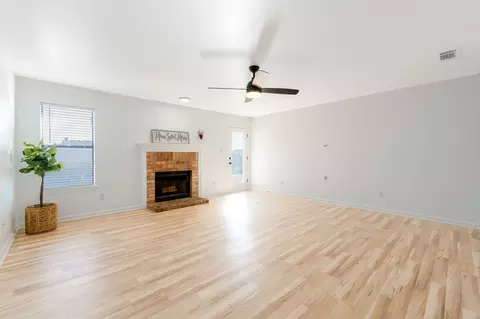 4804 Topsey Dr, Killeen, TX 76542