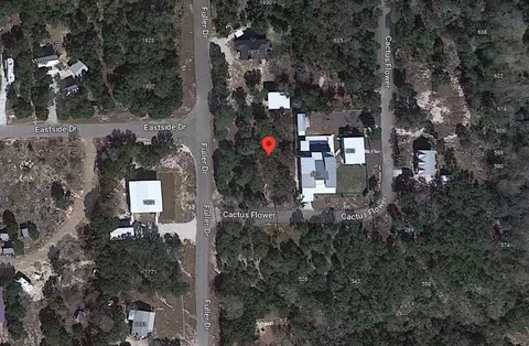 1834 Fuller Dr, Canyon Lake, TX 78133