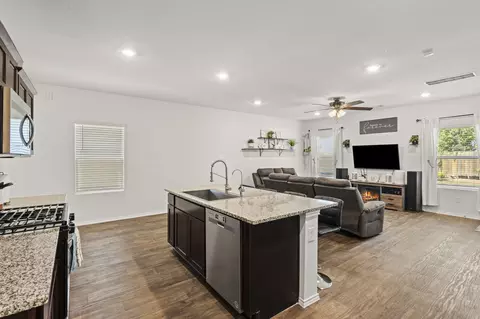 Kitchen - 312 Sickle Loop, Kyle, TX 78640 photo 2 of 2