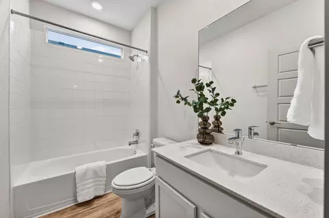 Bath - 143 Shawii Pass, Leander, TX 78641 photo 3 of 4