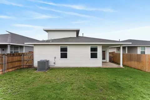 Exterior - 143 Shawii Pass, Leander, TX 78641 photo 3 of 4