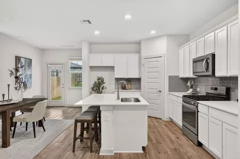 Kitchen - 143 Shawii Pass, Leander, TX 78641 photo 1 of 6