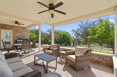 607 Mangrum Hill Rd, Georgetown, TX 78633