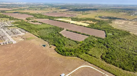 Dairy Rd, Kyle, TX 78640