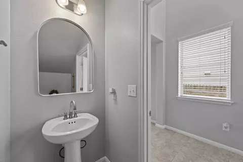 Entry Way - 230 Eagle Brook Ln, Buda, TX 78610 photo 2 of 2