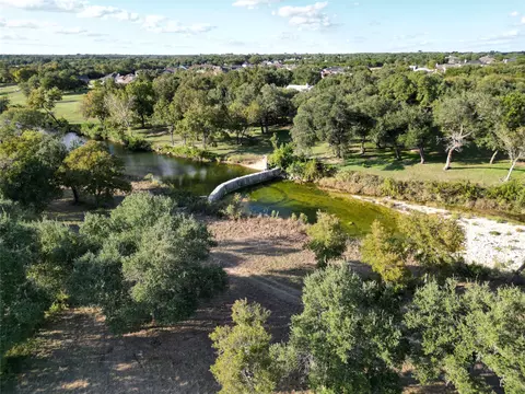 748 Buffalo Trl, Liberty Hill, TX 78642