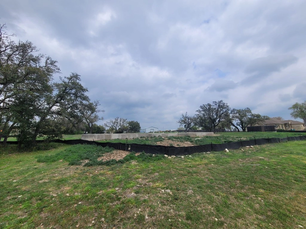 101 San Gabriel Hideaway Cv  