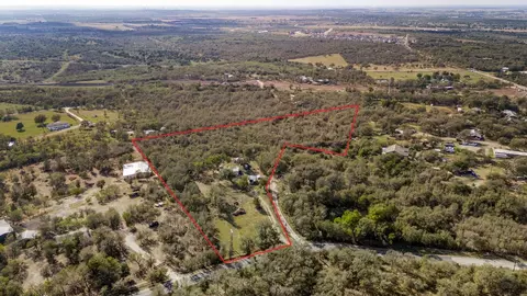 1710 Bock Rd, Buda, TX 78610 photo 2