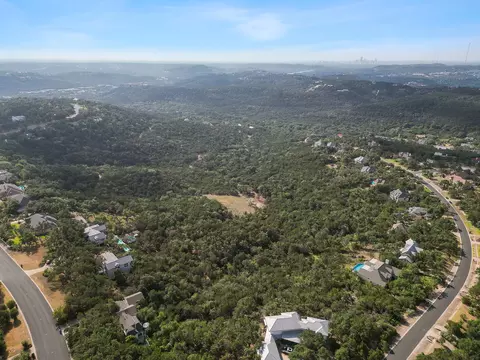 6002 Lost Trail Cv, Austin, TX 78730 photo 13