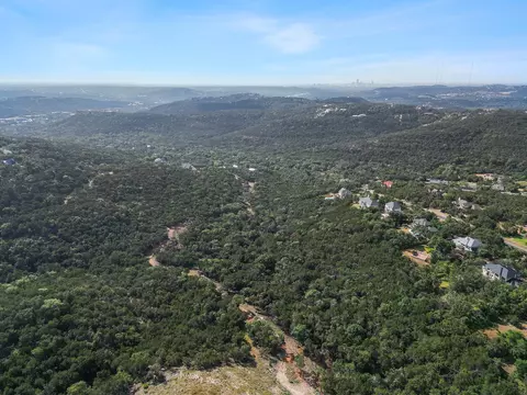 6002 Lost Trail Cv, Austin, TX 78730 photo 17
