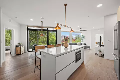2209 S 1st St #328, Austin, TX 78704