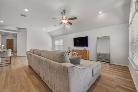 Other - 918 Leadtree Loop, Buda, TX 78610 photo 4 of 8