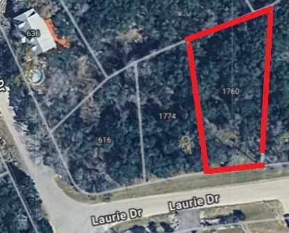 1760 Laurie Dr, Canyon Lake, TX 78133