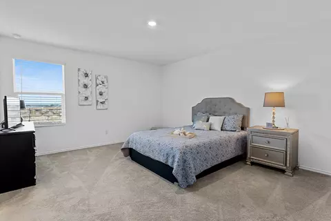 Bedroom - 584 Commander Abbott Dr, Jarrell, TX 76537 photo 2 of 3