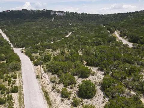 8007 Arapaho Trl, Lago Vista, TX 78645