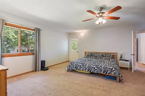 Bedroom - 528 Old Mcdade Rd, Elgin, TX 78621 photo 1 of 7