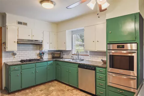 Kitchen - 528 Old Mcdade Rd, Elgin, TX 78621 photo 3 of 3