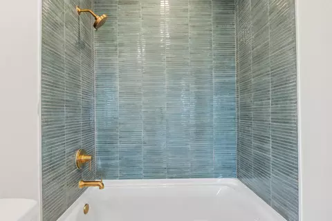 Bath - 109 Fall Dr, Georgetown, TX 78633 photo 8 of 8