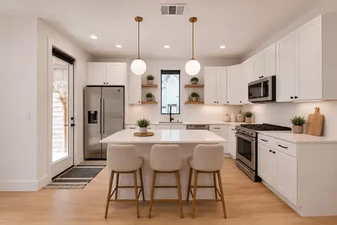 1140 Webberville Rd #9, Austin, TX 78721