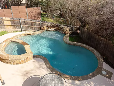 7908 Journeyville Dr, Austin, TX 78735