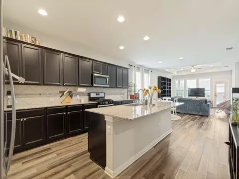 Kitchen - 206 Beechnut Dr, Buda, TX 78610 photo 4 of 4
