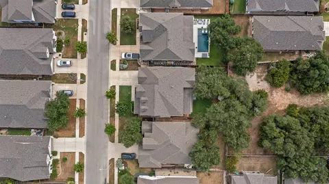 View/Area - 816 Heartleaf Dr, Leander, TX 78641 photo 2 of 2