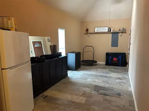 Other - 329 Flash Cir, Luling, TX 78648 photo 3 of 4