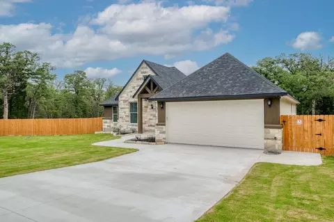 Exterior - 116 Pine Point Cv, Elgin, TX 78621 photo 3 of 7
