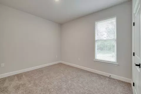 Bedroom - 116 Pine Point Cv, Elgin, TX 78621 photo 5 of 5